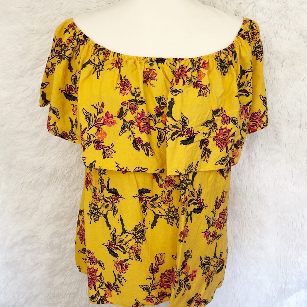 {Torrid} Yellow Floral Off The Shoulder Top